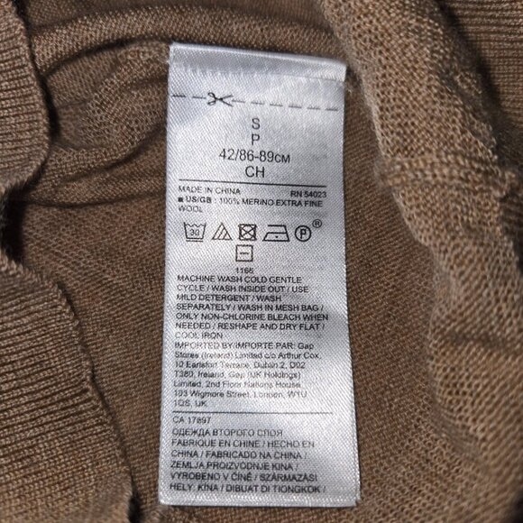 Classic Tan V-Neck Sweater - Picture 5 of 11